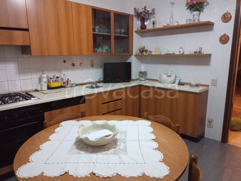 appartamento in vendita a Padova in zona Arcella