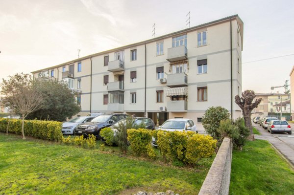 appartamento in vendita a Padova in zona Forcellini / Terranegra