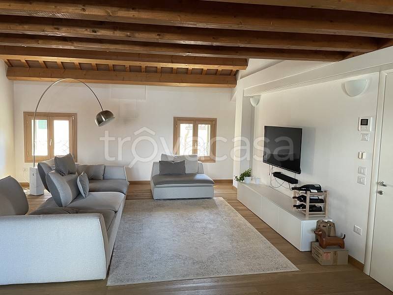 appartamento in vendita a Padova in zona Centro Storico