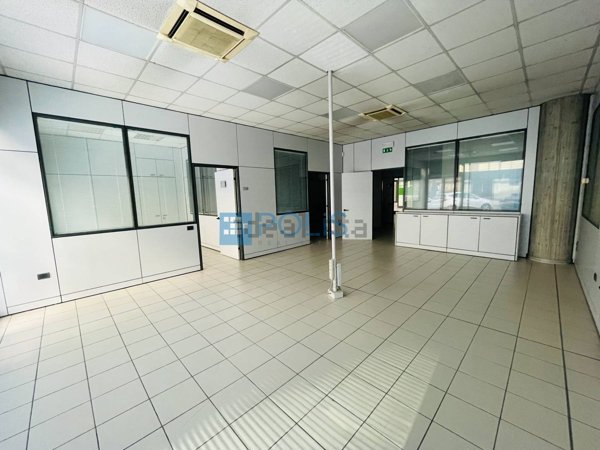 ufficio in vendita a Padova in zona San Lazzaro