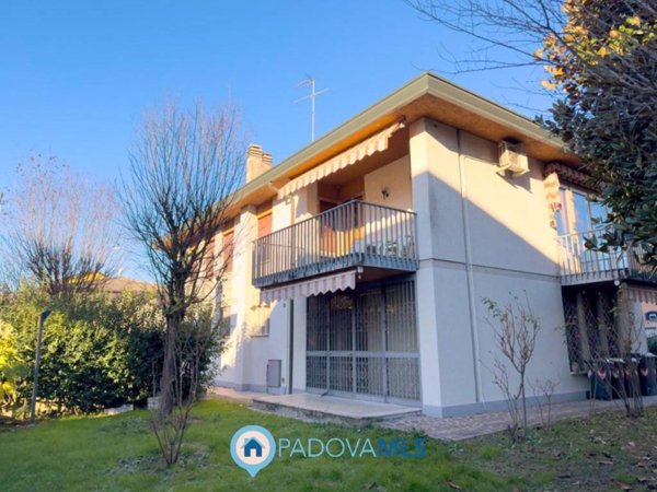 casa indipendente in vendita a Padova in zona Ponte di Brenta