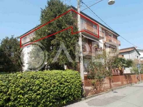 appartamento in vendita a Padova in zona Sant'Osvaldo / Santa Rita