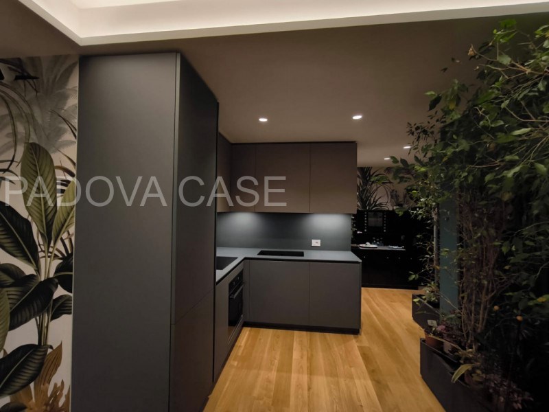 appartamento in vendita a Padova in zona Savonarola