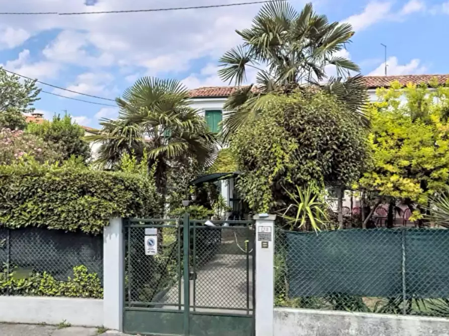 casa semindipendente in vendita a Padova in zona Sant'Osvaldo / Santa Rita