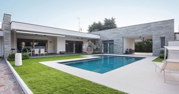 casa indipendente in vendita a Padova