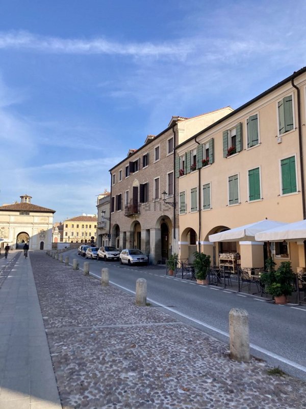 appartamento in vendita a Padova in zona Portello