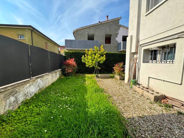 appartamento in vendita a Padova in zona Sant'Osvaldo / Santa Rita