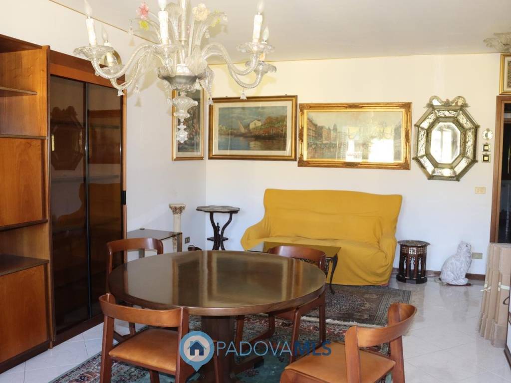 appartamento in vendita a Padova in zona Mortise