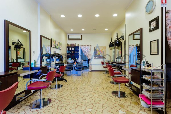 negozio in vendita a Padova