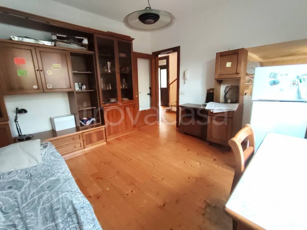 casa indipendente in vendita a Padova in zona Brentelle