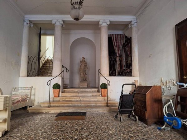 appartamento in vendita a Padova in zona Savonarola