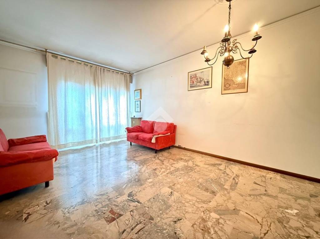 appartamento in vendita a Padova in zona Madonna Pellegrina