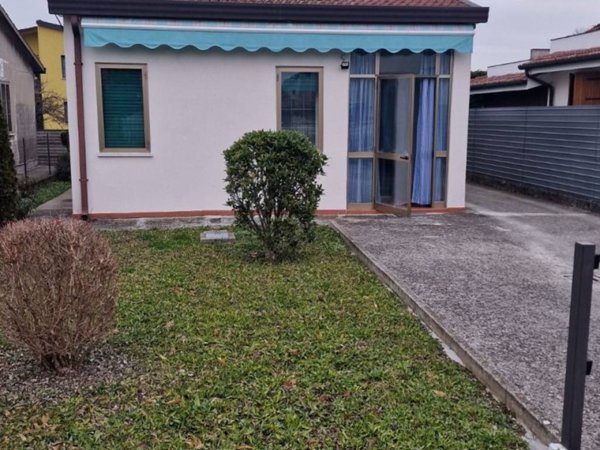 casa indipendente in vendita a Padova in zona Guizza