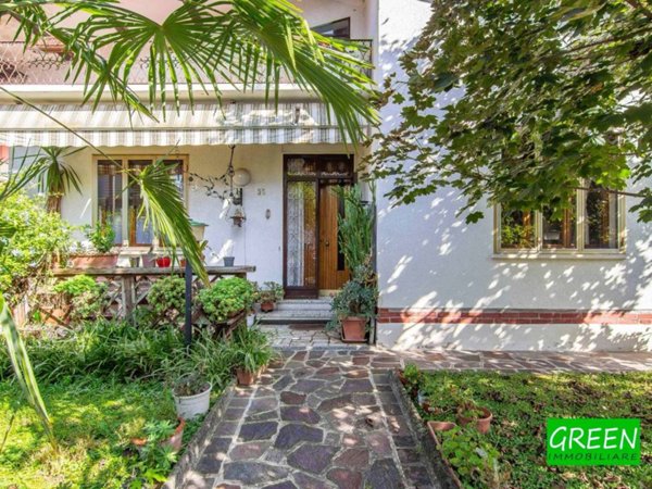 casa indipendente in vendita a Padova in zona Guizza