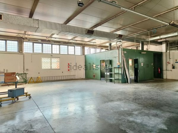 capannone in vendita a Padova