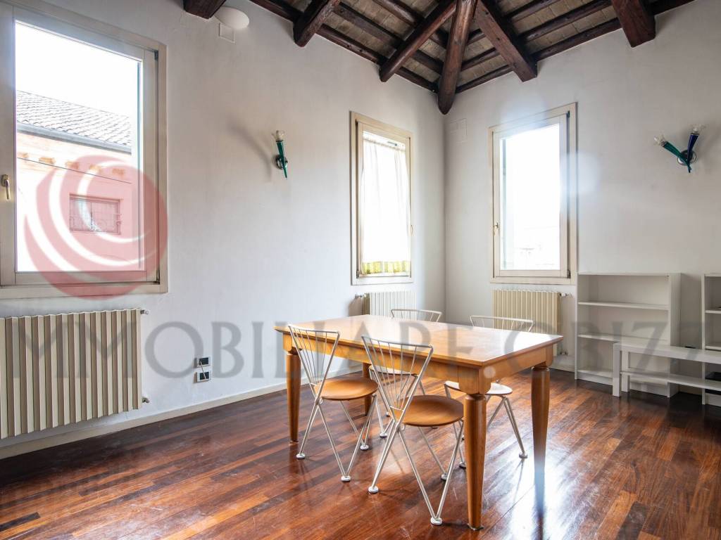 appartamento in vendita a Padova in zona Santa Croce