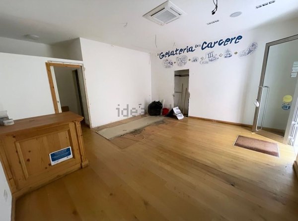 negozio in vendita a Padova in zona Centro Storico