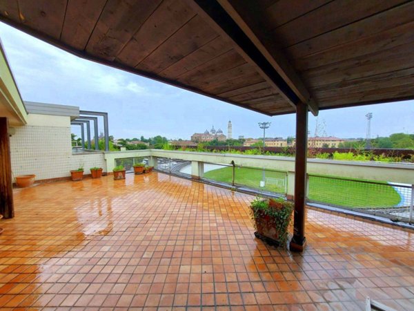 appartamento in vendita a Padova in zona Madonna Pellegrina