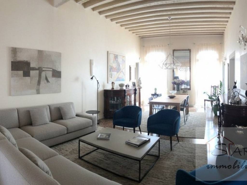 appartamento in vendita a Padova in zona Centro Storico