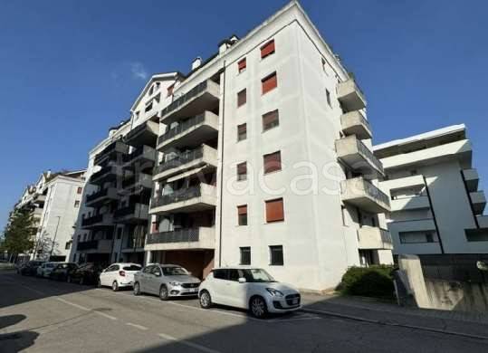 appartamento in vendita a Padova in zona Brentelle