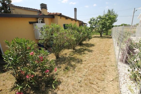 casa indipendente in vendita a Padova in zona Mandria