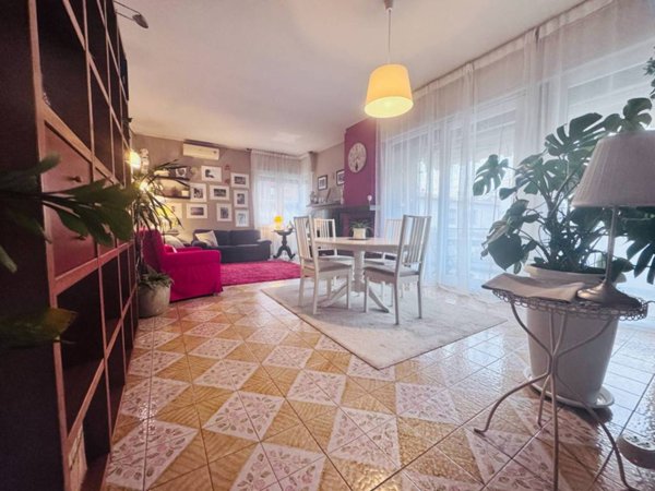 casa indipendente in vendita a Padova in zona Sacra Famiglia