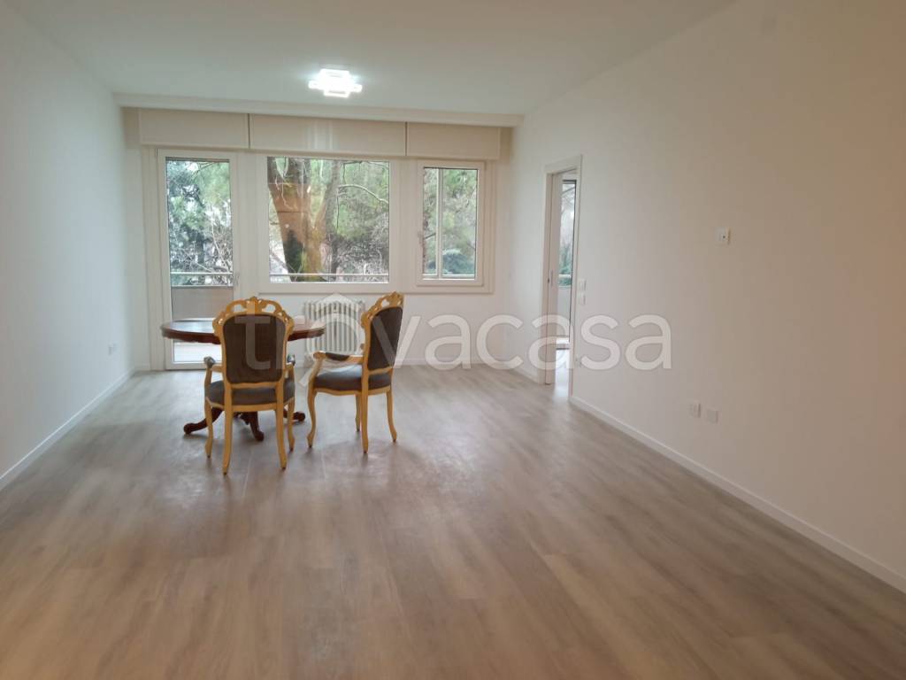 appartamento in vendita a Padova in zona Sant'Osvaldo / Santa Rita