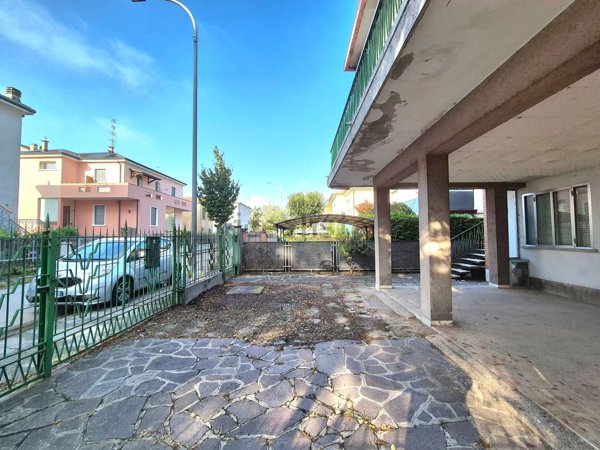 casa indipendente in vendita a Padova in zona Porta Trento