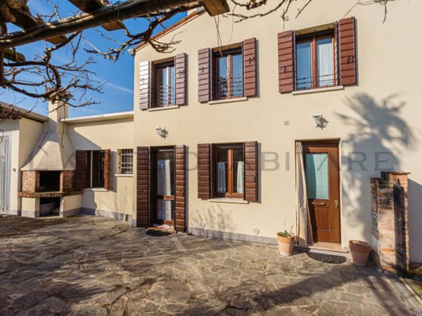casa indipendente in vendita a Padova in zona Guizza