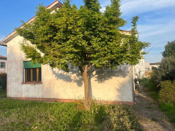 casa indipendente in vendita a Padova in zona Montà