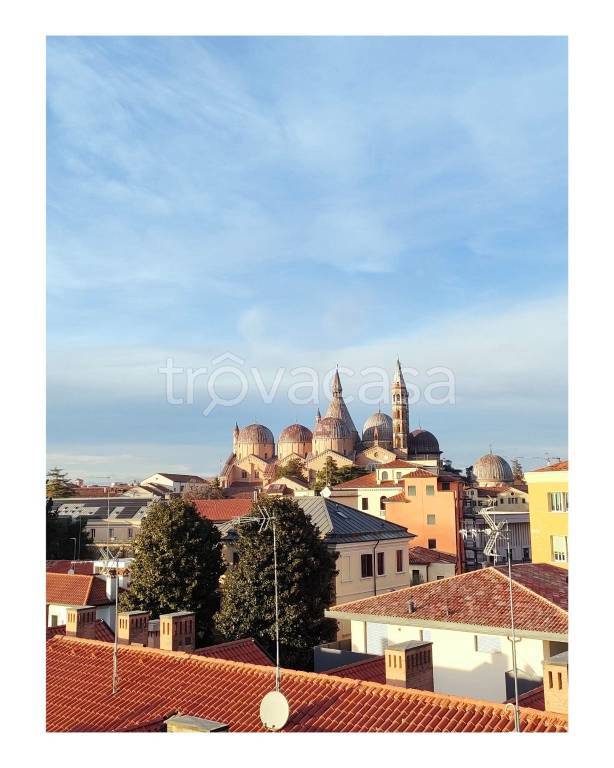 appartamento in vendita a Padova in zona Portello