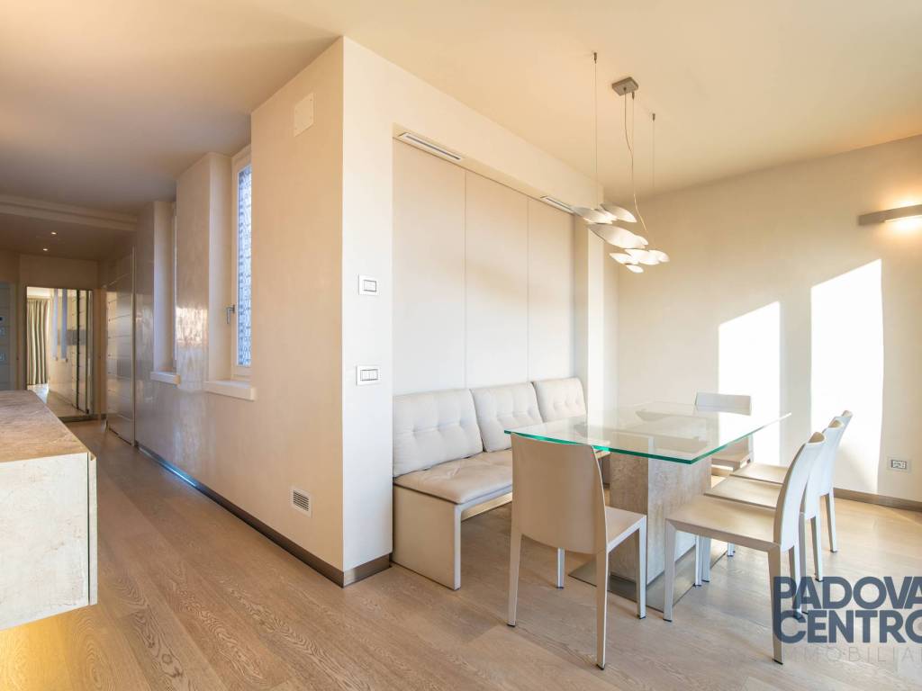 appartamento in vendita a Padova in zona Savonarola