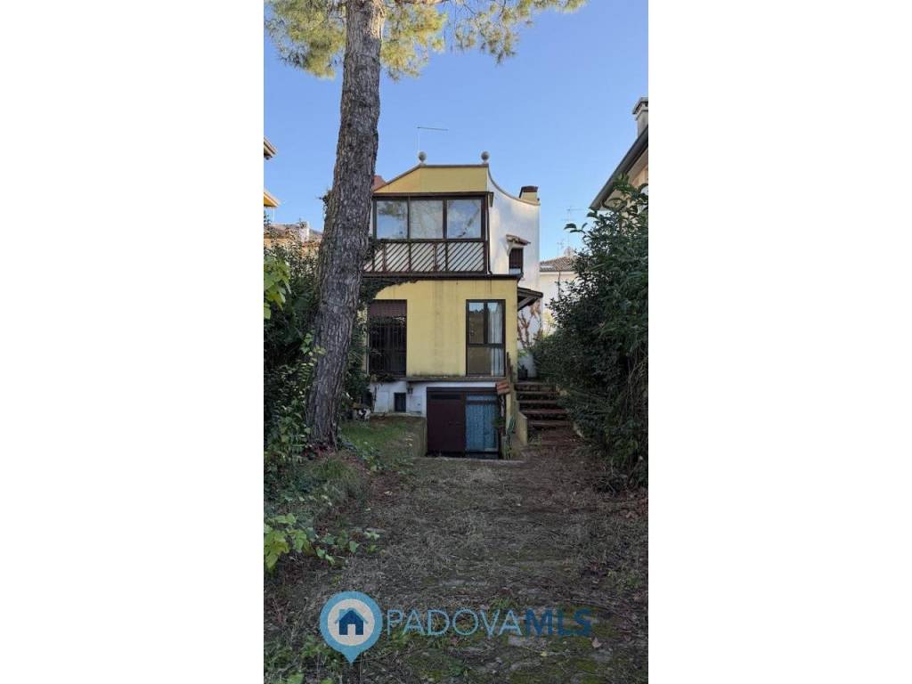 casa indipendente in vendita a Padova in zona Portello