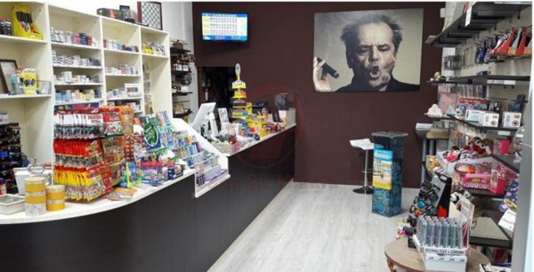 negozio in vendita a Padova in zona Mortise