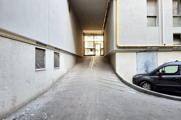 locale di sgombero in vendita a Padova