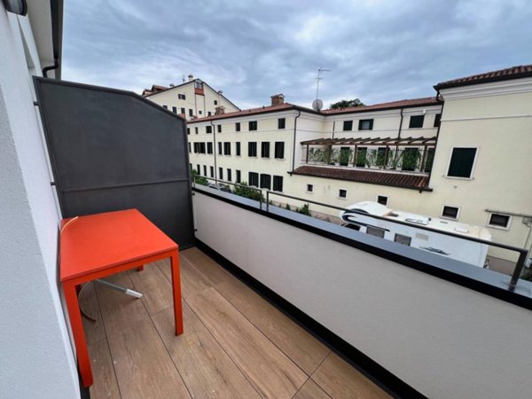 appartamento in vendita a Padova in zona Centro Storico