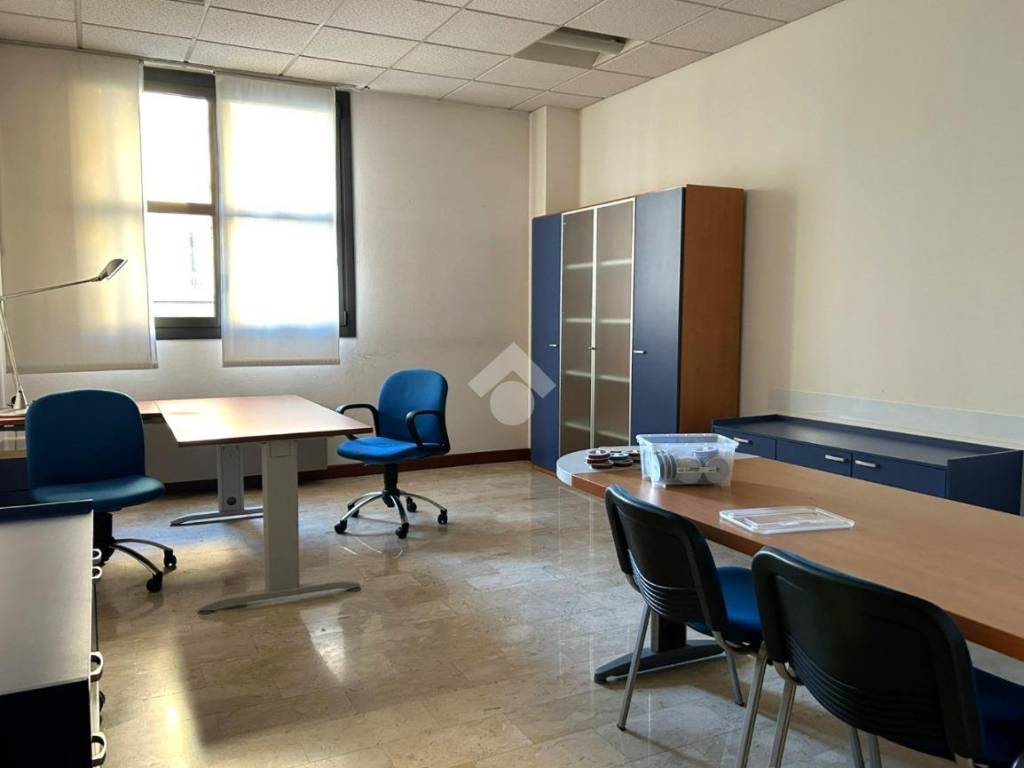 ufficio in vendita a Padova in zona Porta Trento