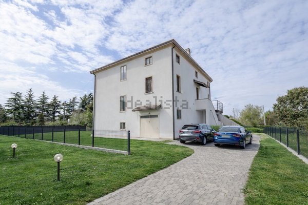 casa indipendente in vendita a Padova in zona Sacra Famiglia