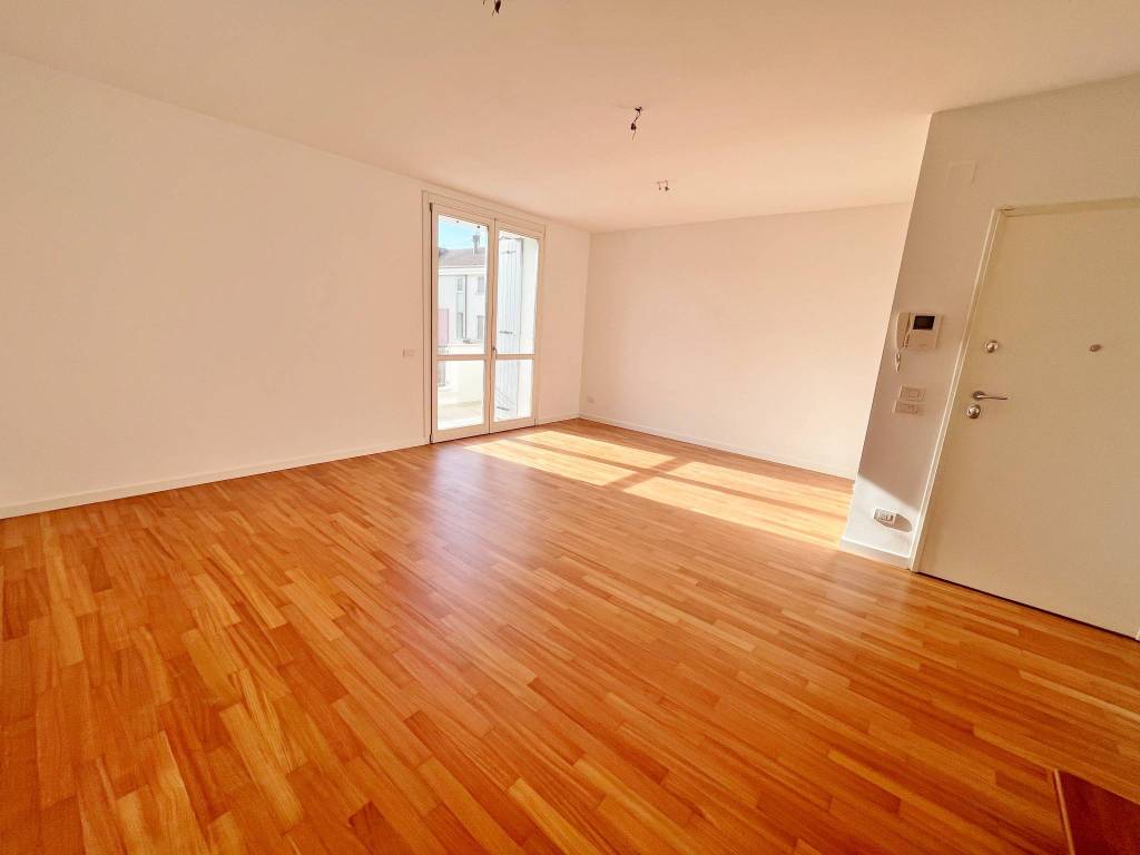 appartamento in vendita a Padova in zona Sant'Osvaldo / Santa Rita