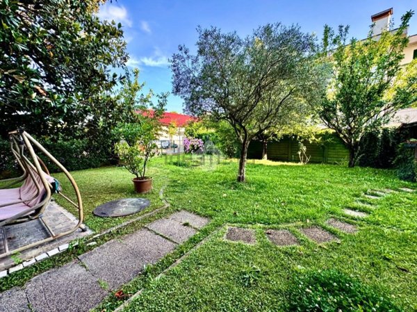 casa indipendente in vendita a Padova