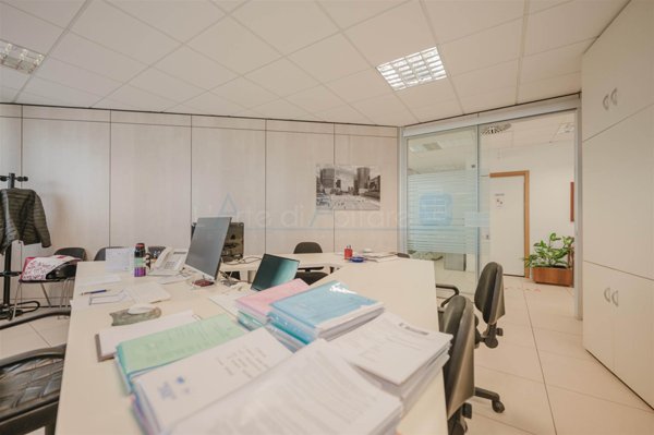 ufficio in vendita a Padova in zona Camin / Granze