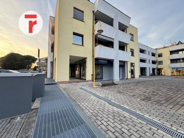 ufficio in vendita a Padova in zona Arcella
