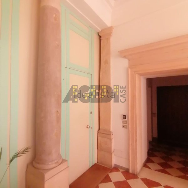 ufficio in vendita a Padova in zona Centro Storico