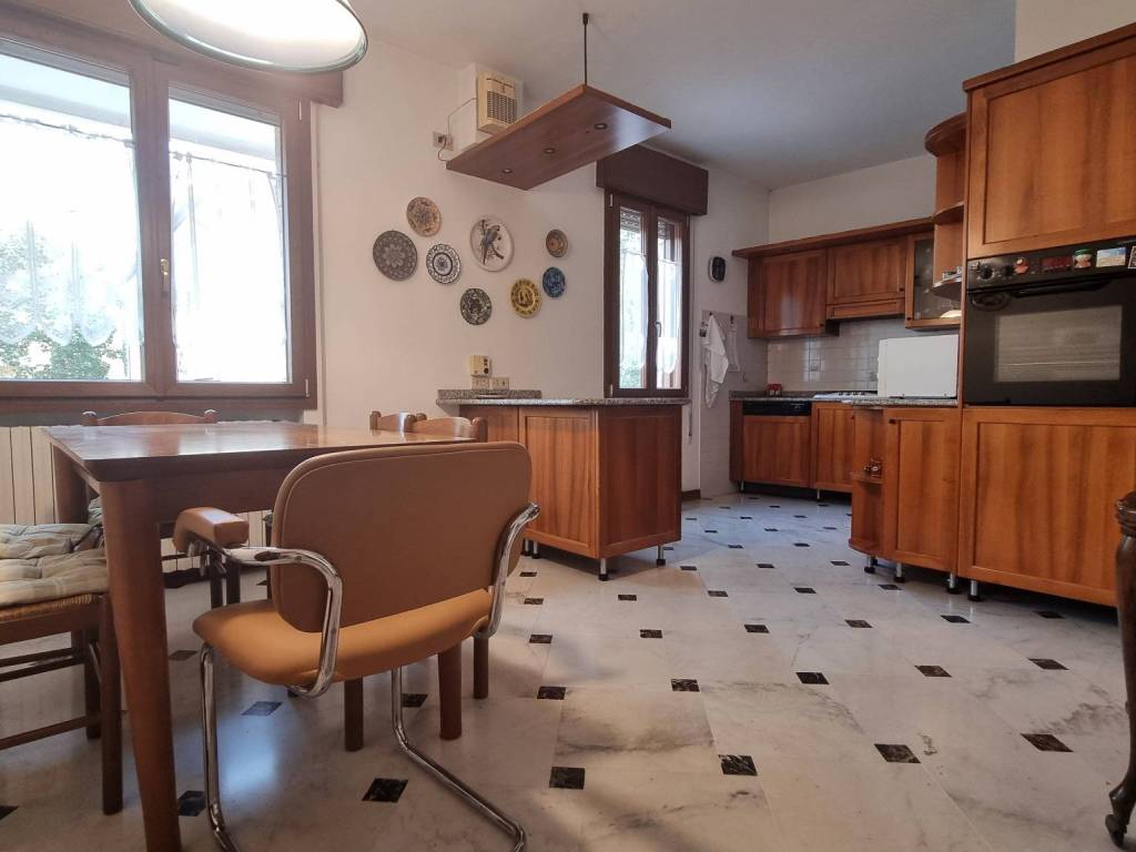 casa indipendente in vendita a Padova in zona Arcella