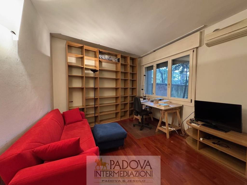 appartamento in vendita a Padova in zona Savonarola