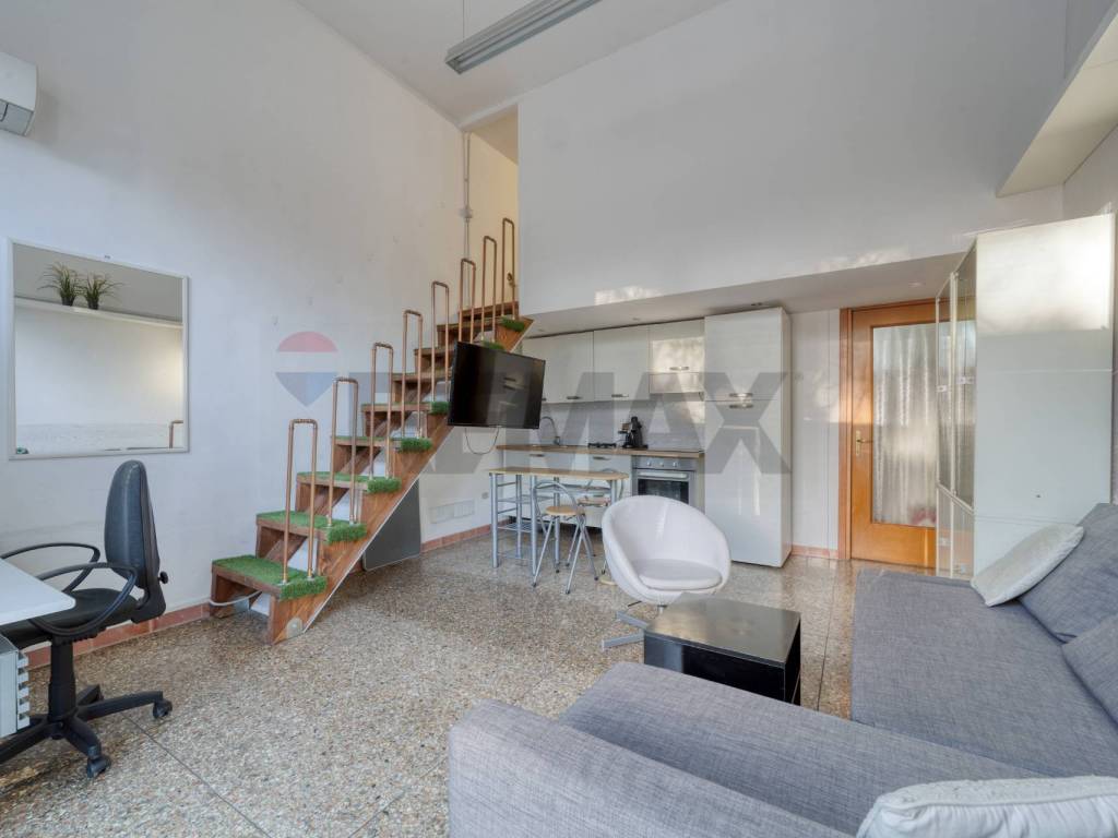 negozio in vendita a Padova in zona Porta Trento