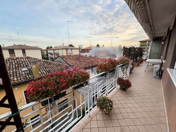 appartamento in vendita a Padova in zona San Carlo