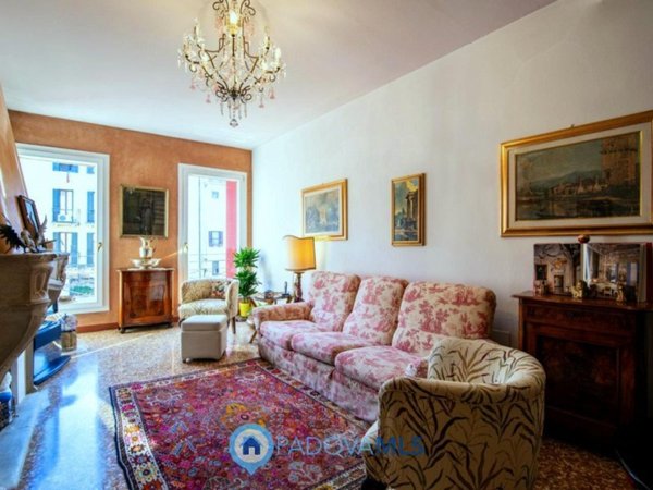 appartamento in vendita a Padova in zona Savonarola