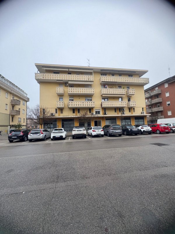 appartamento in vendita a Padova in zona San Carlo