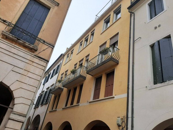 appartamento in vendita a Padova in zona Centro Storico